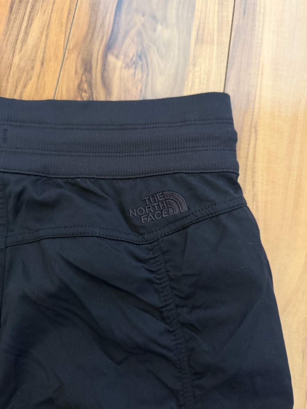 The North Face Womens Aphrodite 2.0 Capri - Black - Picture 7 of 12
